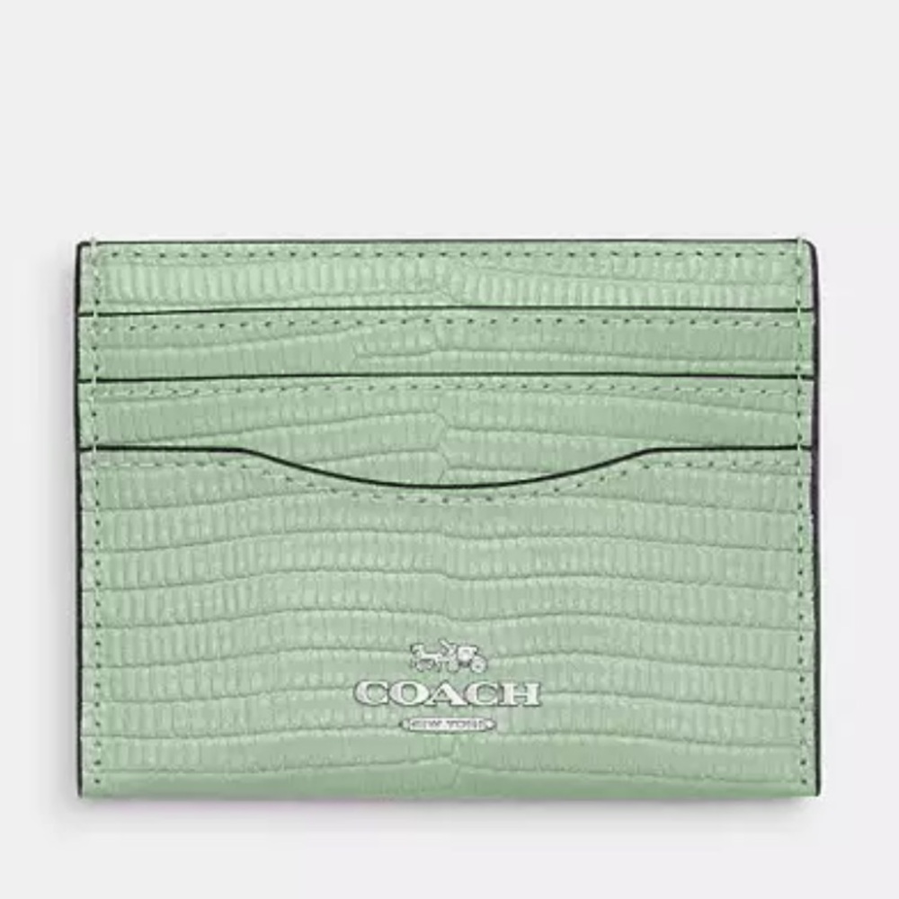 Coach Slim Id Card Case nwt in packaging